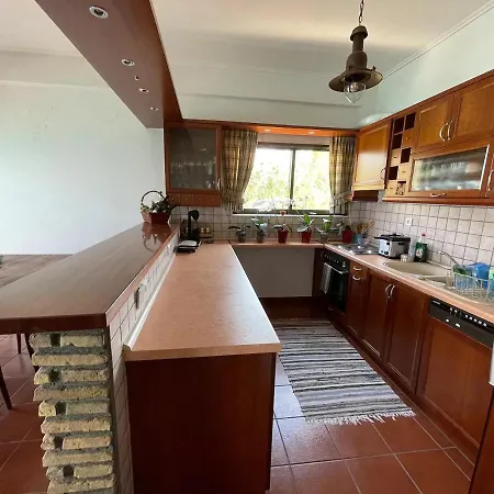 Apartamento Stunning Beachfront Strátos Nerántza