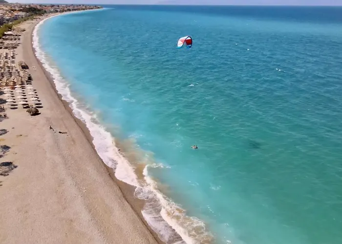 Stunning Beachfront Stratos *