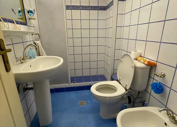 Lägenhet Stunning Beachfront Stratos Nerántza